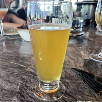 Shelby's Rooftop Lounge - Beer - Lounges Near Me - San Francisco, California