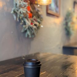 Izzy's Coffee Den - Coffee