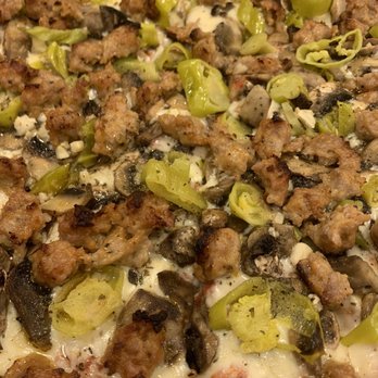 First Class Pizza - Up close of the "Zesty Italian" - Pizza Near Me - Irvine, California First Class Pizza - Up close of the "Zesty Italian" - Pizza Near Me - Irvine, California