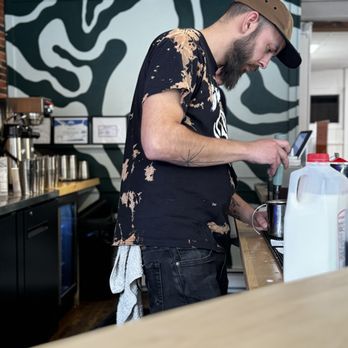 Swell Nitro Coffee - Coffee & Tea Near Me - Saco, Maine