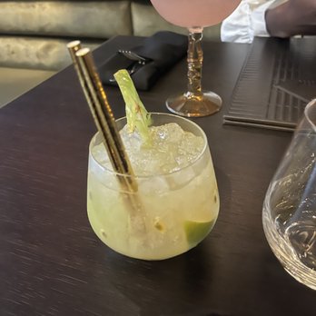 Stork Restaurant - Cocktail - Modern European Near Me - London, XGL Stork Restaurant - Cocktail - Modern European Near Me - London, XGL