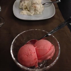 Oishii - Dessert! Gelato alla grappa di rosa per me :)