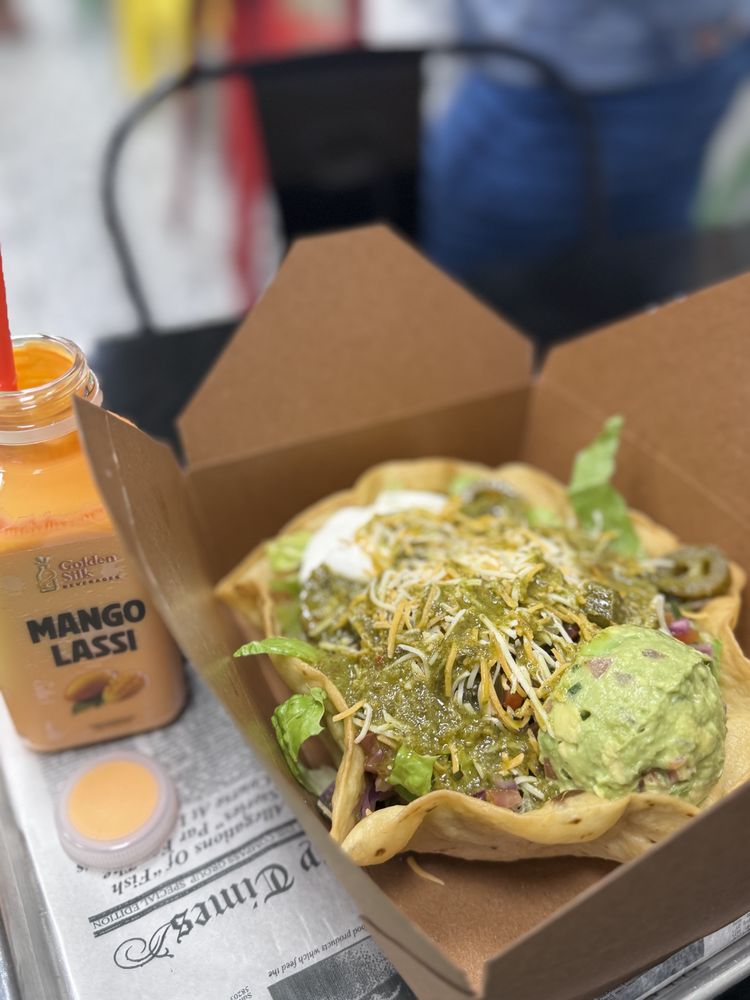 Food from Mexi Papa Tacos