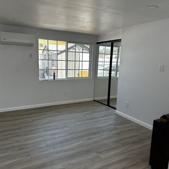 3Js Floor Haus - Cabinetry Near Me - Riverside, California