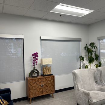 Peter's-Eldorado Window Coverings - Roller Shades In Office - Shutters Near Me - Sun Valley, California Peter's-Eldorado Window Coverings - Roller Shades In Office - Shutters Near Me - Sun Valley, California