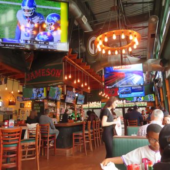 Mo's Irish Pub - Irish Pub Near Me - Katy, Texas Mo's Irish Pub - Irish Pub Near Me - Katy, Texas