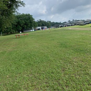 Southern Style Lawn Services - a field of grass and trees - Lawn Services Near Me Southern Style Lawn Services - a field of grass and trees - Lawn Services Near Me