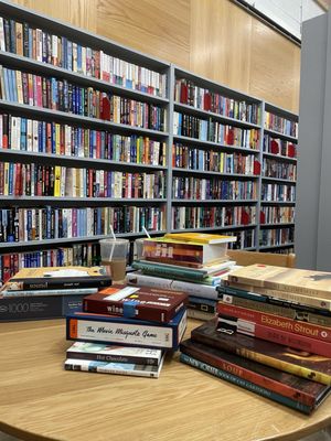 Julia's Cafe & Books by null
