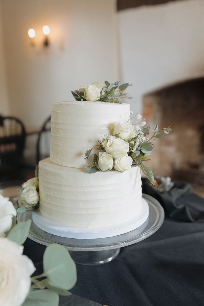 Michelle's Sweet Treats Logo