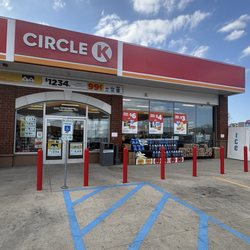 Circle K - Outside