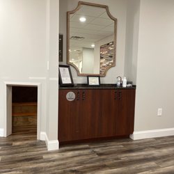 Catherine Earl, OD - Advanced Family Eye Care