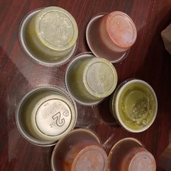 Parrilla Express - Generous salsa's for take out