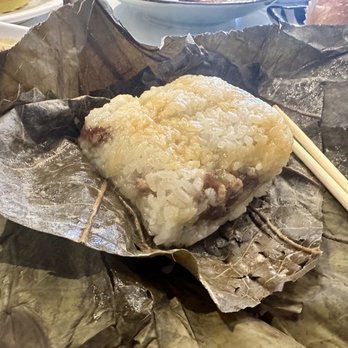 Sam Woo Cafe - Sticky rice - Desserts Near Me - Artesia, California Sam Woo Cafe - Sticky rice - Desserts Near Me - Artesia, California