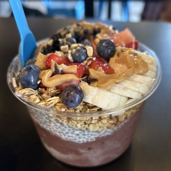 Snowflakes - Acai Blend with Original Chia - Shaved Ice Near Me - Artesia, California