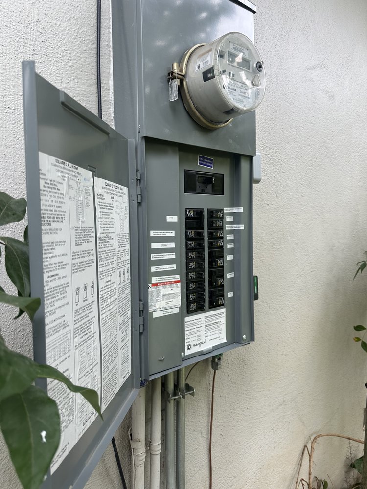 Slide of Peak Electrical Contractors