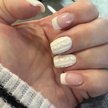 Centre Pointe Nails & Spa - Nail Salons Near Me - Phoenix, Arizona