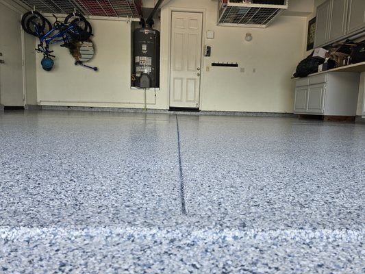 Transform Your Garage with Our New Expo Installation! - Transform your garage with our brand new Expo garage installation! We specialize in creating functional, stylish, and durable garage spaces that meet all your needs. Whether it’s for extra storage or a sleek, organized look, we’ve got you covered. Don’t settle for an outdated garage – upgrade to a space that works for you. Reach out today for a free consultation and make your garage the best part of your home! 🔨💪 Transform Your Garage with Our New Expo Installation! - Transform your garage with our brand new Expo garage installation! We specialize in creating functional, stylish, and durable garage spaces that meet all your needs. Whether it’s for extra storage or a sleek, organized look, we’ve got you covered. Don’t settle for an outdated garage – upgrade to a space that works for you. Reach out today for a free consultation and make your garage the best part of your home! 🔨💪