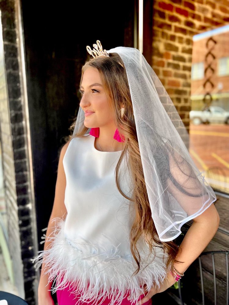 SANDY LOU BOUTIQUE Updated April 2024 21 Photos 321 E Main St