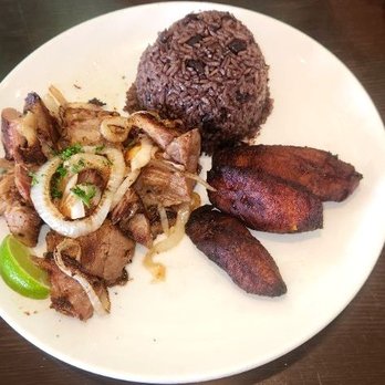 Padrino's Cuban - Boca Raton - Lechon Asado (lunch portion) - Cuban Near Me - Boca Raton, Florida Padrino's Cuban - Boca Raton - Lechon Asado (lunch portion) - Cuban Near Me - Boca Raton, Florida