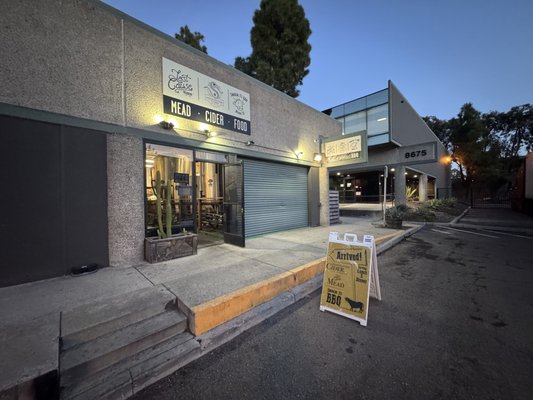 Serpentine Cider & Smokehouse by null
