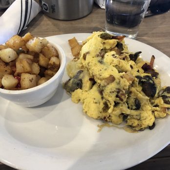 Hash Kitchen - Bacon omelette - Breakfast & Brunch Near Me - Chandler, Arizona Hash Kitchen - Bacon omelette - Breakfast & Brunch Near Me - Chandler, Arizona