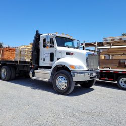 Novato Builders Supply - Clean lumber yard