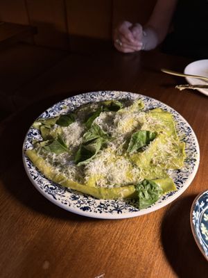6 Restaurant - NYC by null