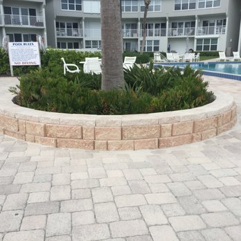 Terra-Scape Enterprises - Decorative retaining wall for Commercial Property - Landscaping Near Me - Edgewater, Florida Terra-Scape Enterprises - Decorative retaining wall for Commercial Property - Landscaping Near Me - Edgewater, Florida