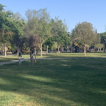 Railroad Park - Parks Near Me - Clovis, California