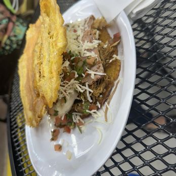 Lulu's fried - Food Trucks Near Me - Magnolia, Texas Lulu's fried - Food Trucks Near Me - Magnolia, Texas
