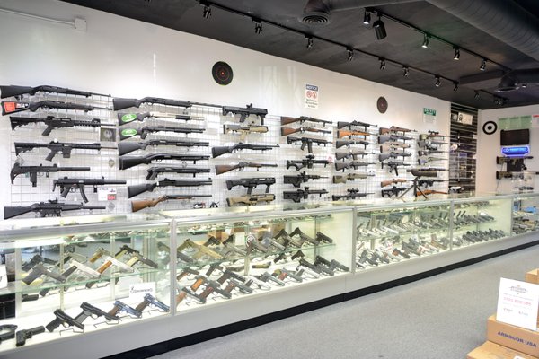 Burbank Ammo & Guns by null