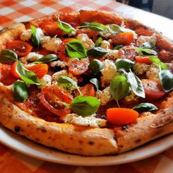 Donna Isabella Pizzeria Pasewalk - Pizza Donna Isabella