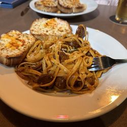 Sammy’s Pizza & Restaurant - Spicy Sausage & Pepper Marsala