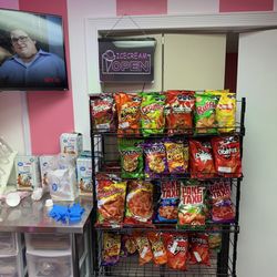 La michoacanita Camila - Assortment of Mexican chips.