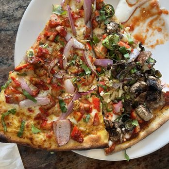 Curry Pizza - 16" Large Bhinda Special Pizza 16" Large Butter Chicken Pizza - Indian Near Me - Lehi, Utah