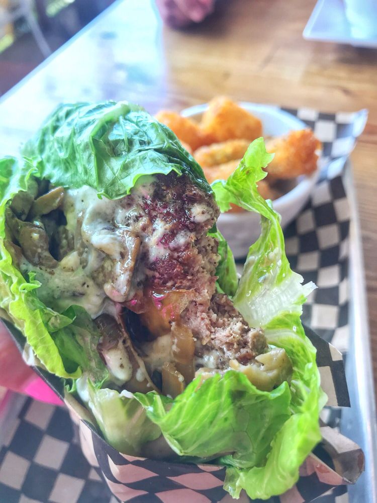 Pump House, Talent Roadtrippers