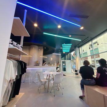 Kurimu - Lincoln Park - Inside - Ice Cream & Frozen Yogurt Near Me - Chicago, Illinois