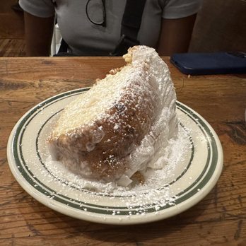 Peaches HotHouse - bourbon butter cake - Southern Near Me - Brooklyn, New York Peaches HotHouse - bourbon butter cake - Southern Near Me - Brooklyn, New York