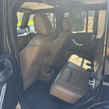 Mirror Wash - Leather clean and condition - Auto Detailing Near Me Mirror Wash - Leather clean and condition - Auto Detailing Near Me