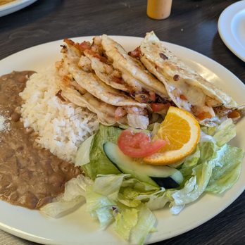 Mariscos Ixtapa - Taco Gobernador - Mexican Near Me - Orange, California