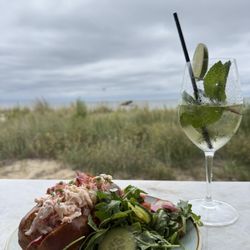 Fish House - Lobster roll and Hugo drink