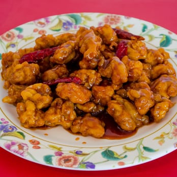 Chens Chinese Restaurant - General Tso's Chicken - Chinese Near Me - Manhattan, Kansas