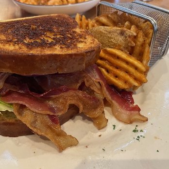 Iron Rooster - BLT - American Near Me - Baltimore, Maryland