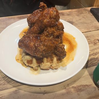 Luella's Southern Kitchen - Nashville Nashville Hot Chicken and Waffles - Southern Near Me - Chicago, Illinois Luella's Southern Kitchen - Nashville Nashville Hot Chicken and Waffles - Southern Near Me - Chicago, Illinois