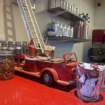 Firehouse Coffee & Tea - Coffee & Tea Near Me - Sausalito, California