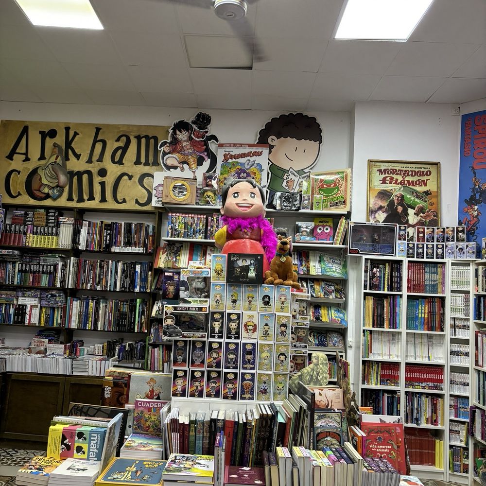 Arkham Còmics - Comic Books Near Me - Barcelona, B