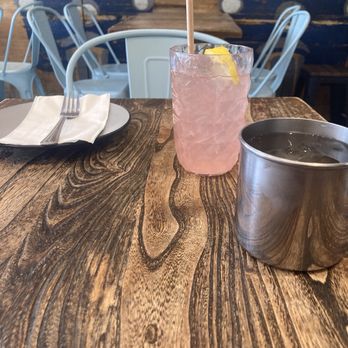 Top Thai Greenwich - Pink lemonade - Thai Near Me - New York, New York Top Thai Greenwich - Pink lemonade - Thai Near Me - New York, New York