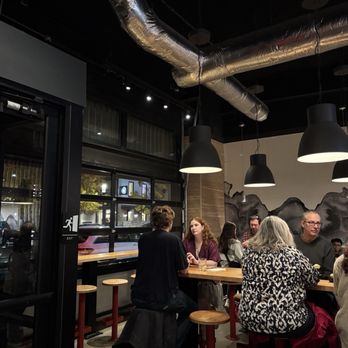 Slurping Turtle - Inside - Sushi Bars Near Me - Columbus, Ohio