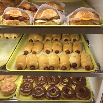 Snowflake Donuts - Donuts Near Me - Greenville, Texas