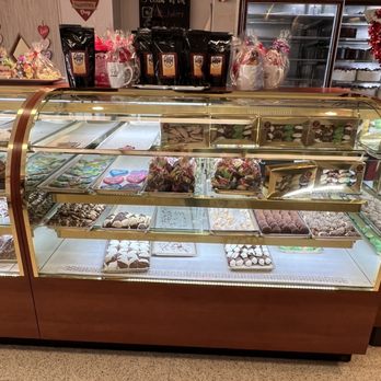 Lutz Cafe & Pastry Shop - Cookie case - Bakeries Near Me - Chicago, Illinois Lutz Cafe & Pastry Shop - Cookie case - Bakeries Near Me - Chicago, Illinois